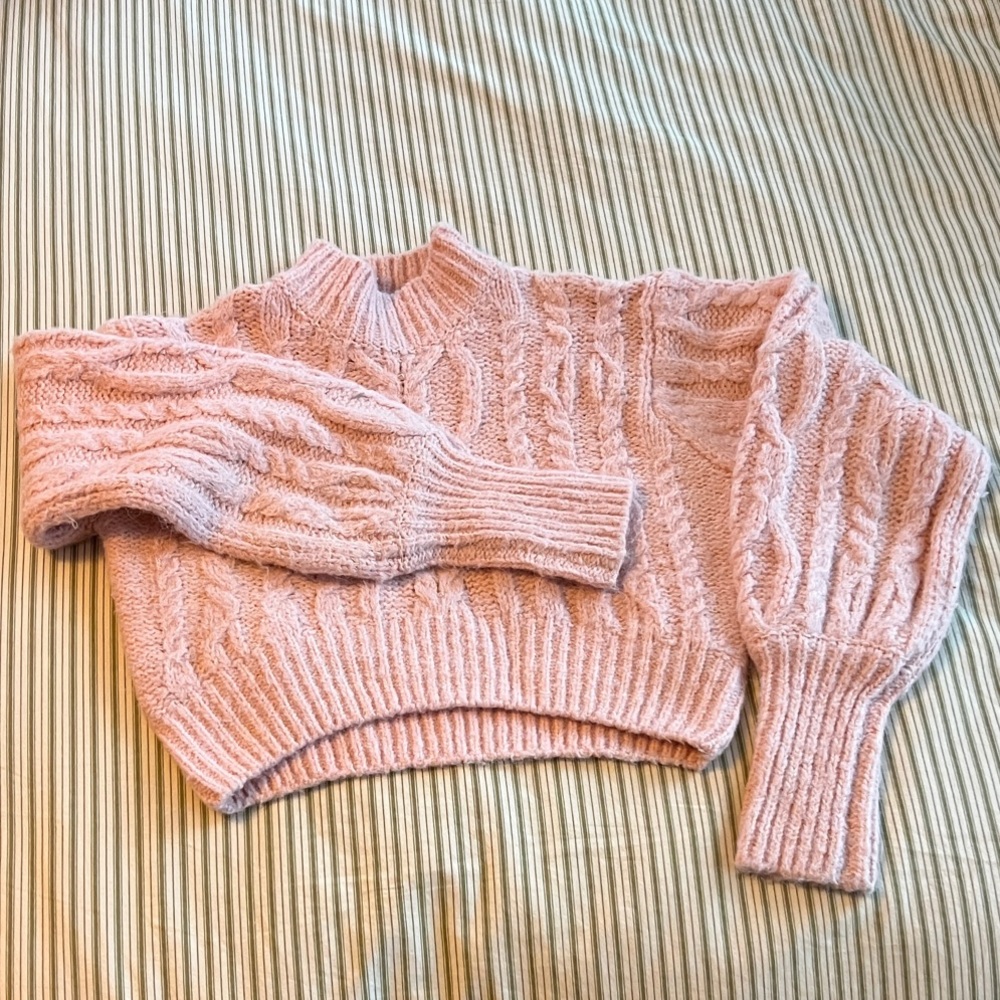 Forever 21 Cozy Cropped Pink Cable Knit Sweater